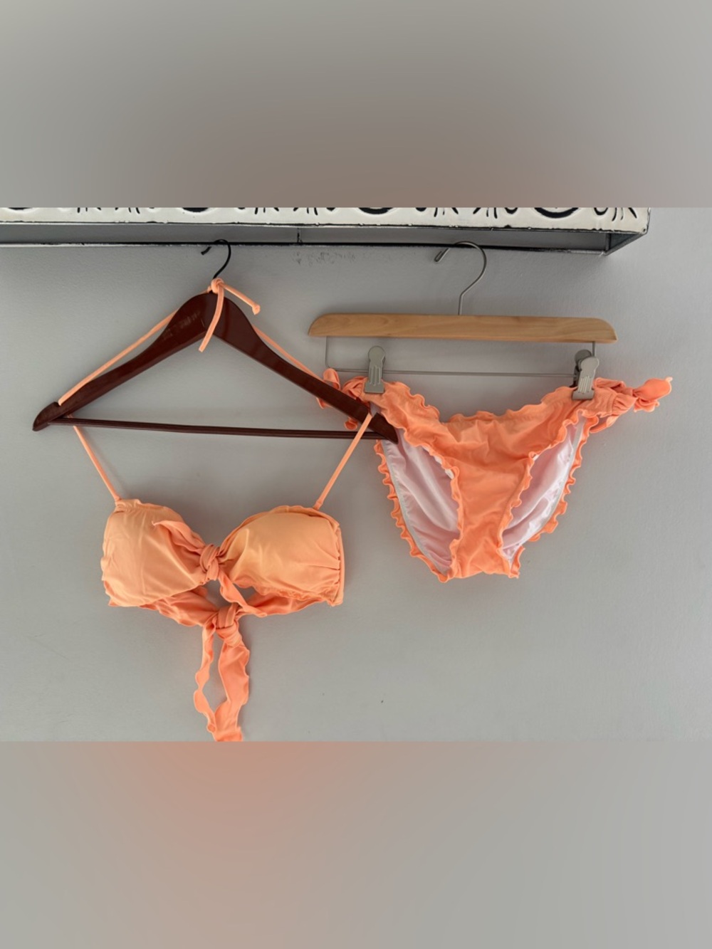 Victorias Secret Peach Ruffled Bikini Set M/L